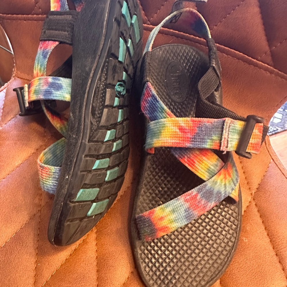 Girls Chaco’s